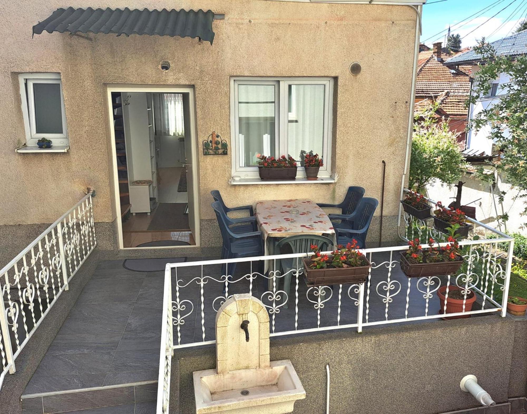 Apartman Slatki Dom 2 Saraievo Exterior foto